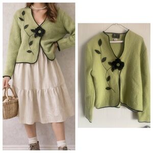 Green Wool Cardigan L Cottagecore Lagenlook Floral Applique Vintage Sweater